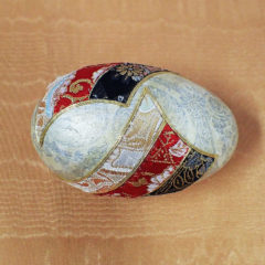 伸びる両面接着シート