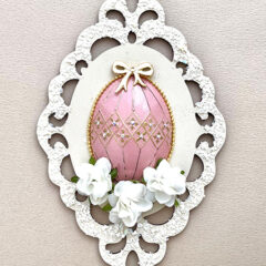 レース風プレートに卵をアレンジしてみよう